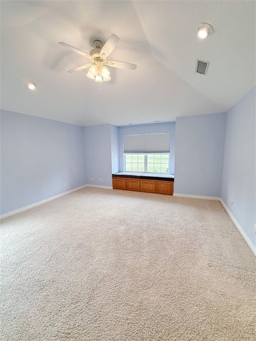374 SE Willow Lane, Lawton, OK 73501