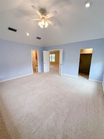 374 SE Willow Lane, Lawton, OK 73501