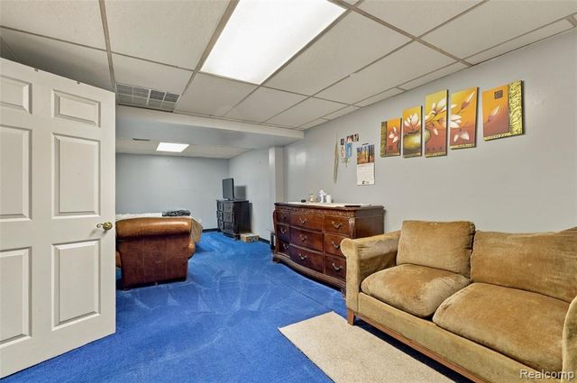 20805 Halsted Rd, Northville, MI 48167