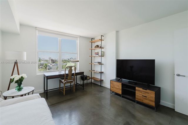 1900 Sunset Harbour Dr 703, Miami Beach, FL 33139