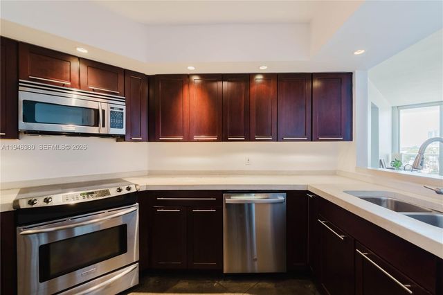 1900 Sunset Harbour Dr 703, Miami Beach, FL 33139