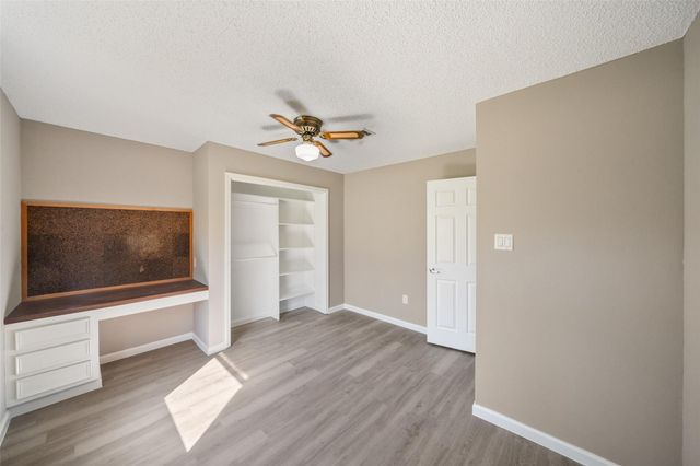 1085 County Road 2222, Cleveland, TX 77327