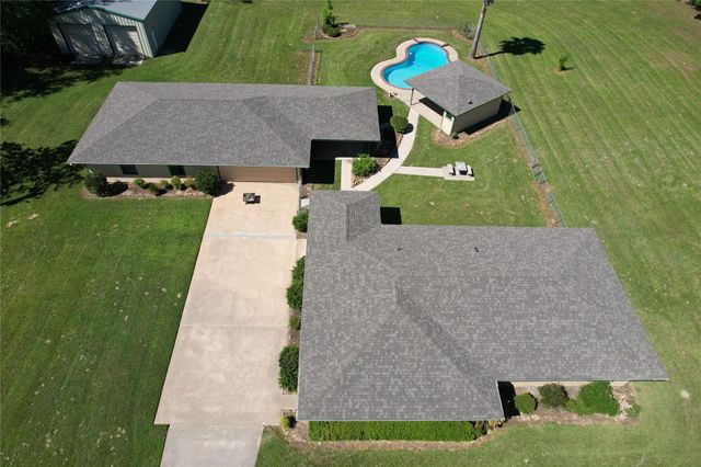 1085 County Road 2222, Cleveland, TX 77327
