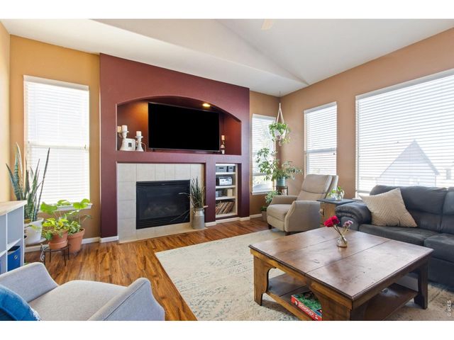 476 Expedition Ln, Johnstown, CO 80534