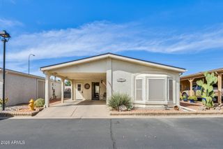 1952 E AUGUSTA Avenue, Chandler, AZ 85249