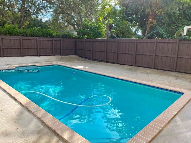 2529 NE 41st Terrace 1, Homestead, FL 33033