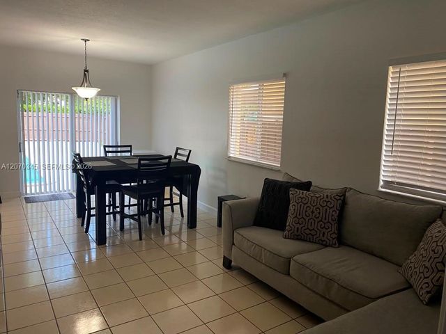 2529 NE 41st Terrace 1, Homestead, FL 33033