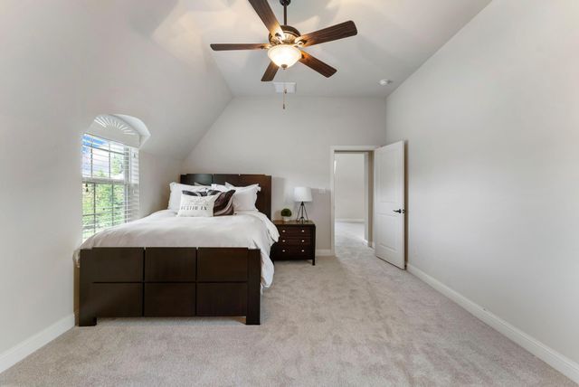 119 W Cresta Bend Place, Spring, TX 77389