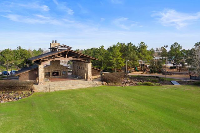 119 W Cresta Bend Place, Spring, TX 77389