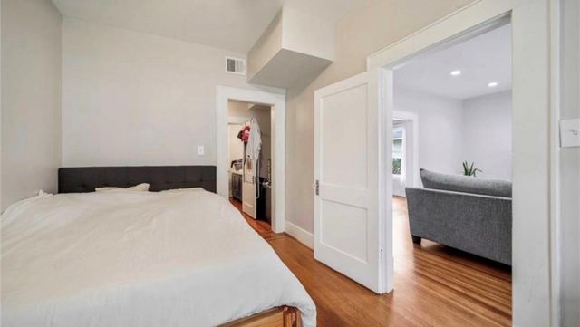 4614 Park Drive A, Houston, TX 77023