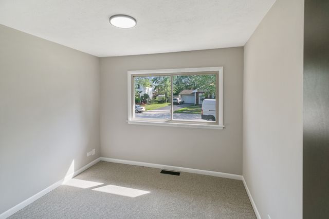 17805 Dogwood Lane, Hazel Crest, IL 60429