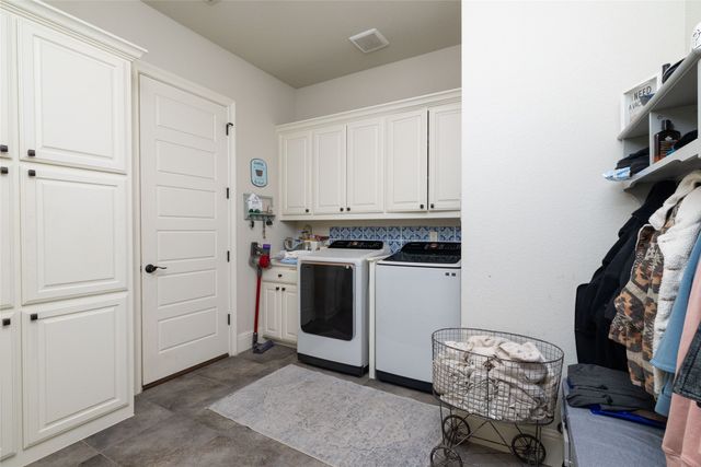 528 Ellison Trace, Argyle, TX 76226