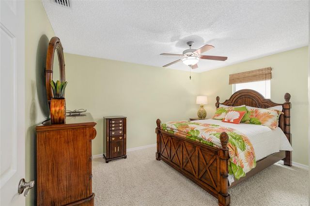 17602 SE 82ND WOODLAWN AVENUE, The Villages, FL 32162