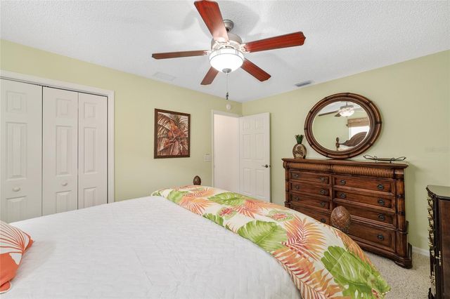 17602 SE 82ND WOODLAWN AVENUE, The Villages, FL 32162