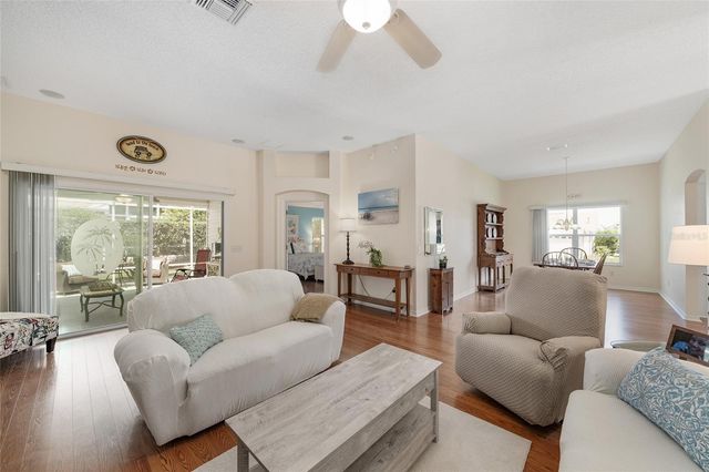 17602 SE 82ND WOODLAWN AVENUE, The Villages, FL 32162