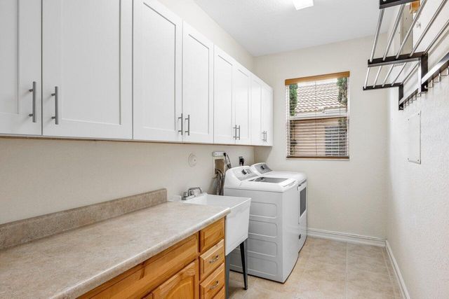 8893 Sandy Crest Lane, Boynton Beach, FL 33473