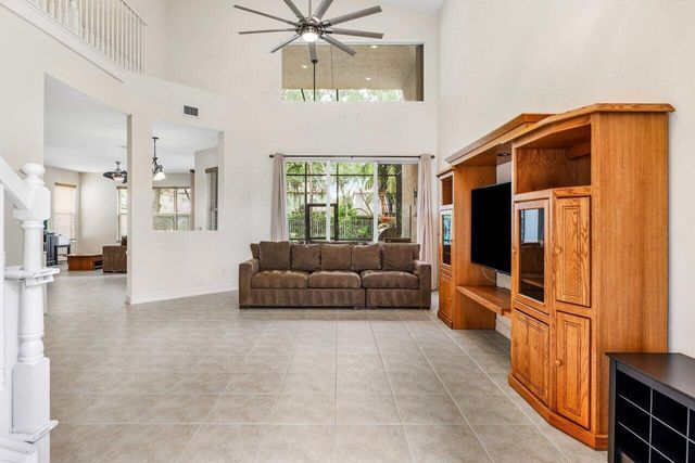 8893 Sandy Crest Lane, Boynton Beach, FL 33473