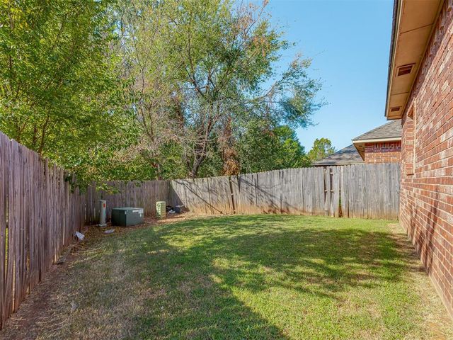 1220 Cedar Creek Drive, Norman, OK 73071