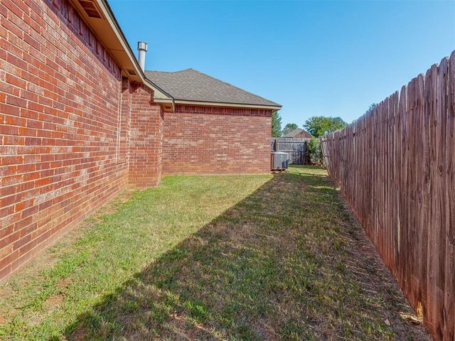 1220 Cedar Creek Drive, Norman, OK 73071