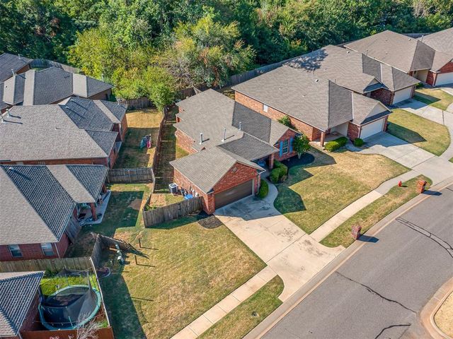 1220 Cedar Creek Drive, Norman, OK 73071