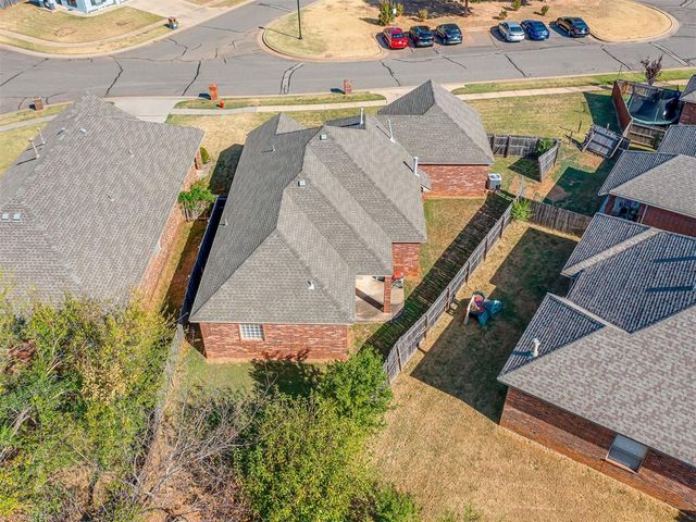 1220 Cedar Creek Drive, Norman, OK 73071