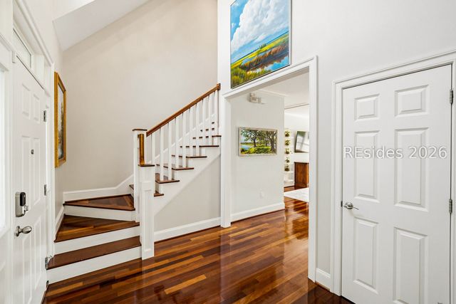 2 Turnstone Dr N, Beaufort, SC 29907