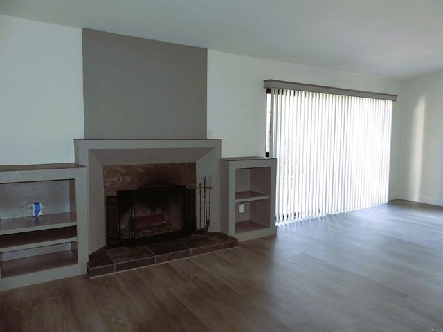 935 Woodcreek Road, Fallbrook, CA 92028