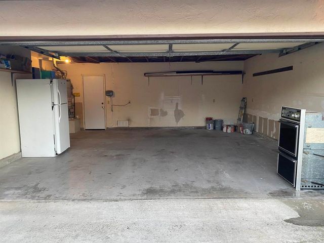 935 Woodcreek Road, Fallbrook, CA 92028