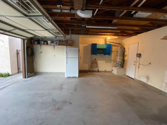 935 Woodcreek Road, Fallbrook, CA 92028