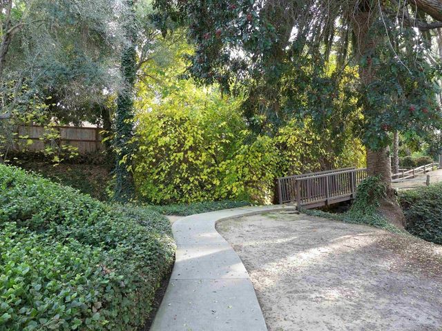 935 Woodcreek Road, Fallbrook, CA 92028