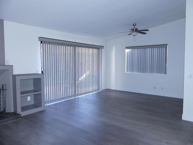 935 Woodcreek Road, Fallbrook, CA 92028