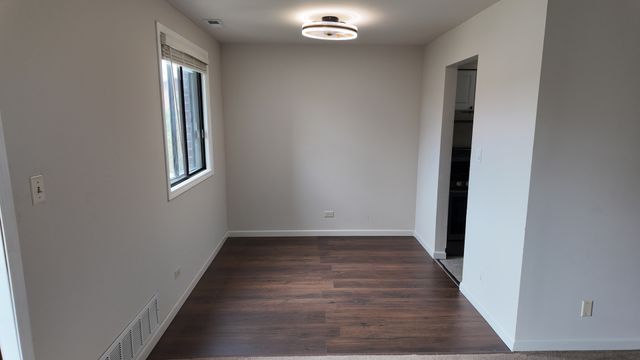 15711 Peggy Lane 7, Oak Forest, IL 60452