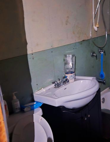 175 N Lavergne Avenue, Chicago, IL 60644