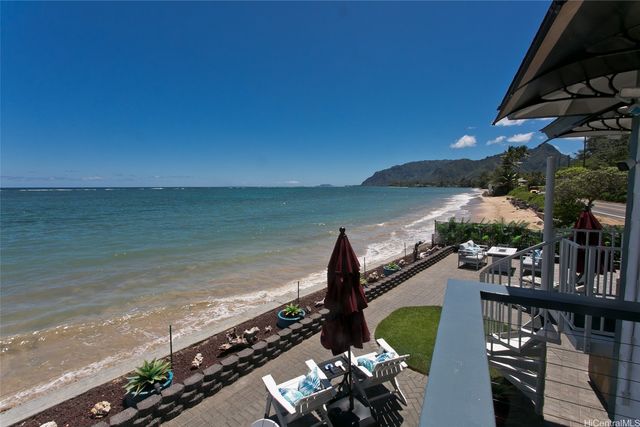 53-823 Kamehameha Highway, Hauula, HI 96717