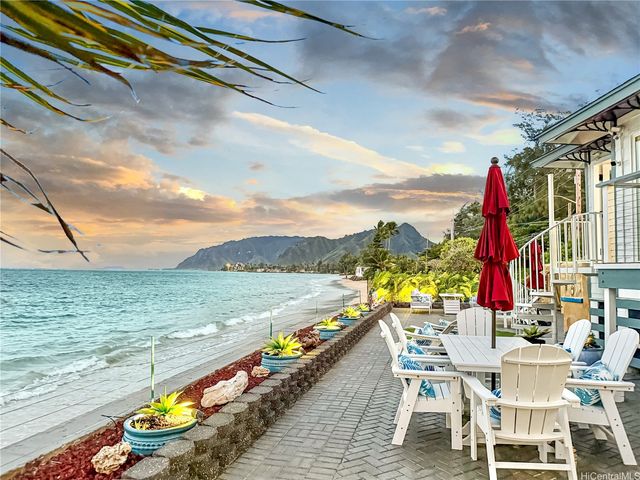 53-823 Kamehameha Highway, Hauula, HI 96717