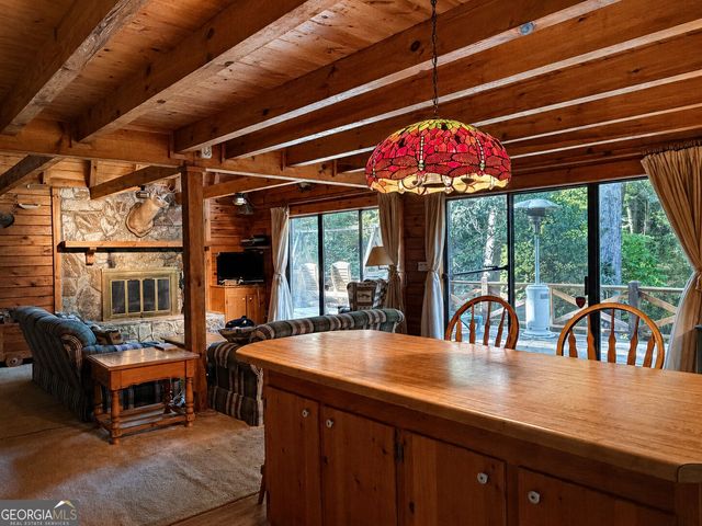 10 Fightingtown Drive, Blue Ridge, GA 30513