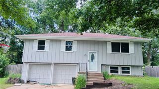 504 SW Persels Road, Lee's Summit, MO 64081