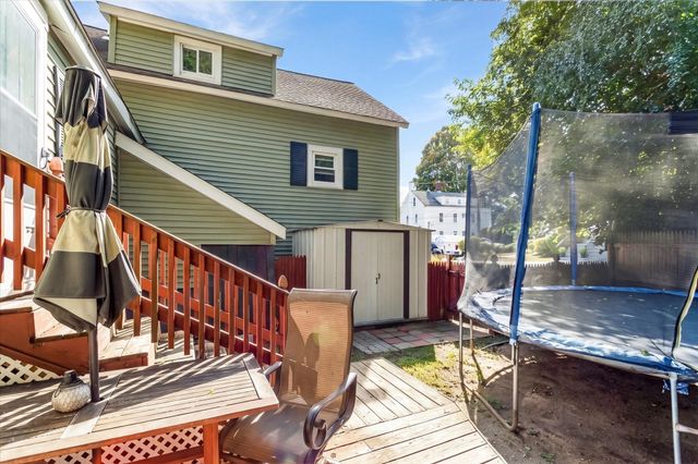 2 Franklin Ave, North Attleboro, MA 02760