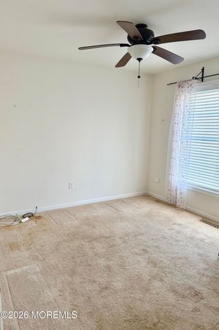 24 Woodland Avenue, Keansburg, NJ 07734