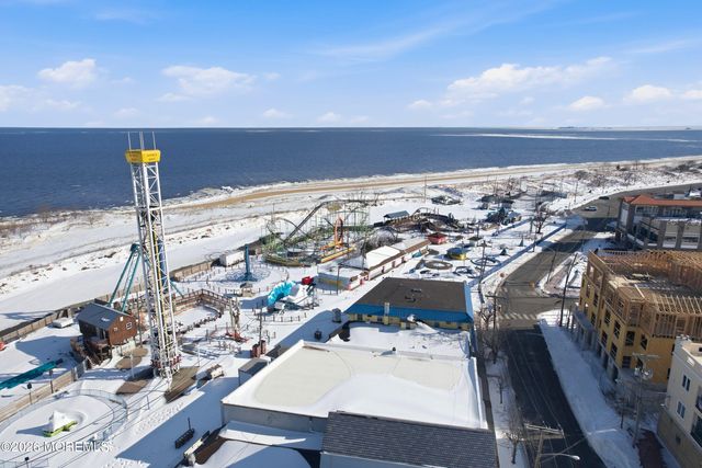 24 Woodland Avenue, Keansburg, NJ 07734