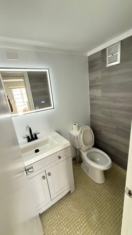 240 SOUTHAMPTON B 240, West Palm Beach, FL 33417