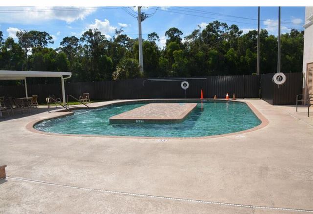 240 SOUTHAMPTON B 240, West Palm Beach, FL 33417