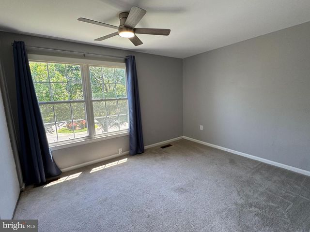 547 DAHLGREEN RD, Glen Burnie, MD 21061