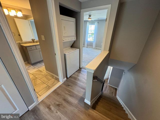 547 DAHLGREEN RD, Glen Burnie, MD 21061