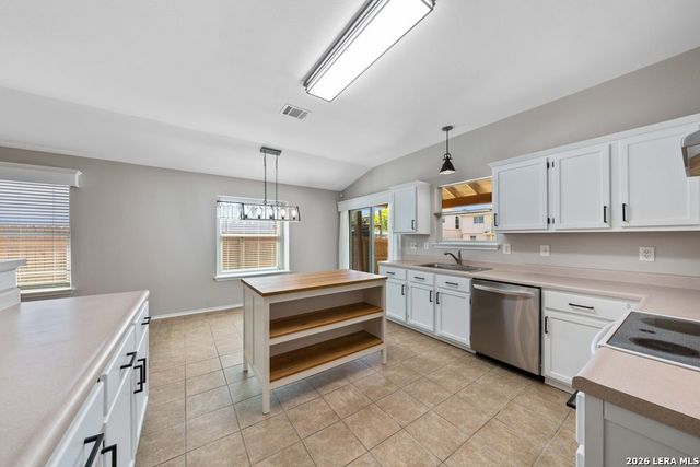 659 Coral Harbor, San Antonio, TX 78251