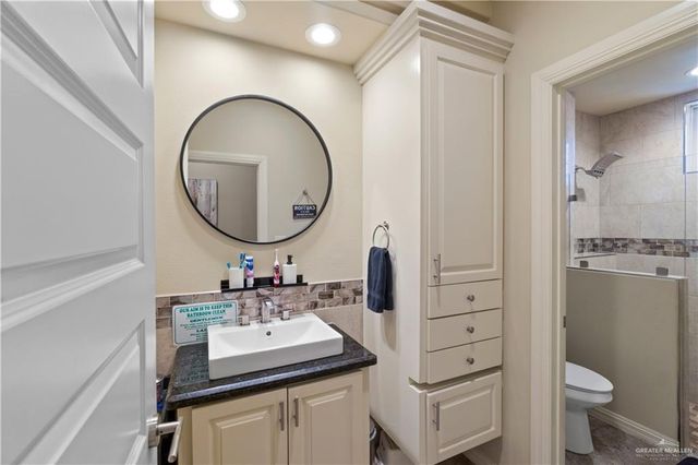 3002 Pinehurst Drive, Harlingen, TX 78550