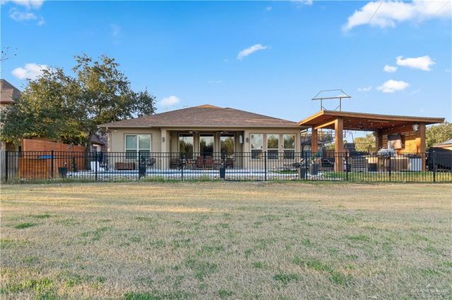 3002 Pinehurst Drive, Harlingen, TX 78550
