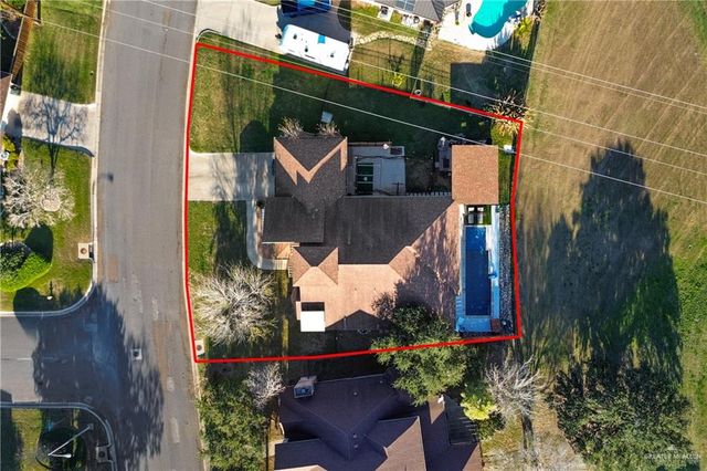 3002 Pinehurst Drive, Harlingen, TX 78550