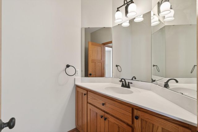 3632 140th Avenue NE, Ham Lake, MN 55304