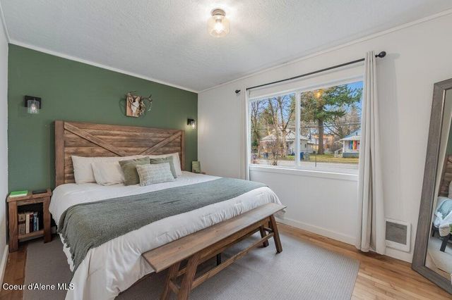 522 N Boyer Ave, Sandpoint, ID 83864